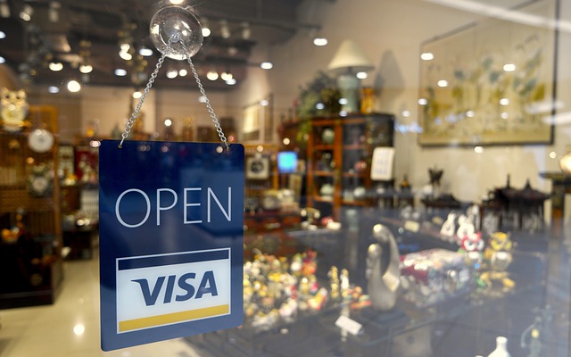 Do Business Credit Cards Affect Your Personal Credit?